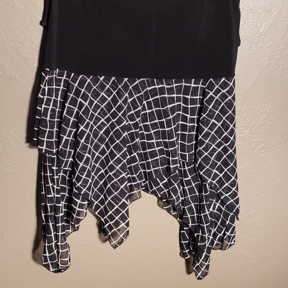Assa Dress - Picture 4 of 5